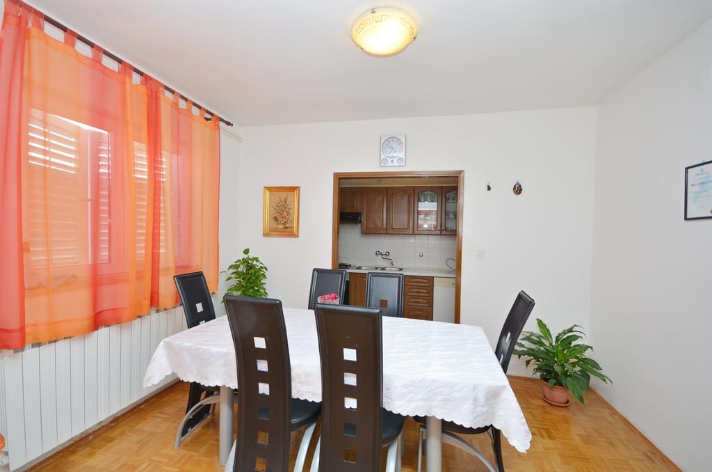 Apartment Marija Vodice Exteriör bild